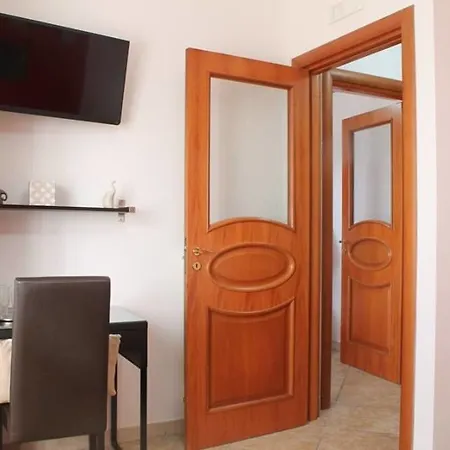 Vesuvio Smiling Ercolano