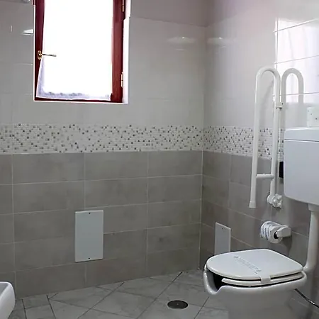 Vesuvio Smiling Bed & Breakfast 3*